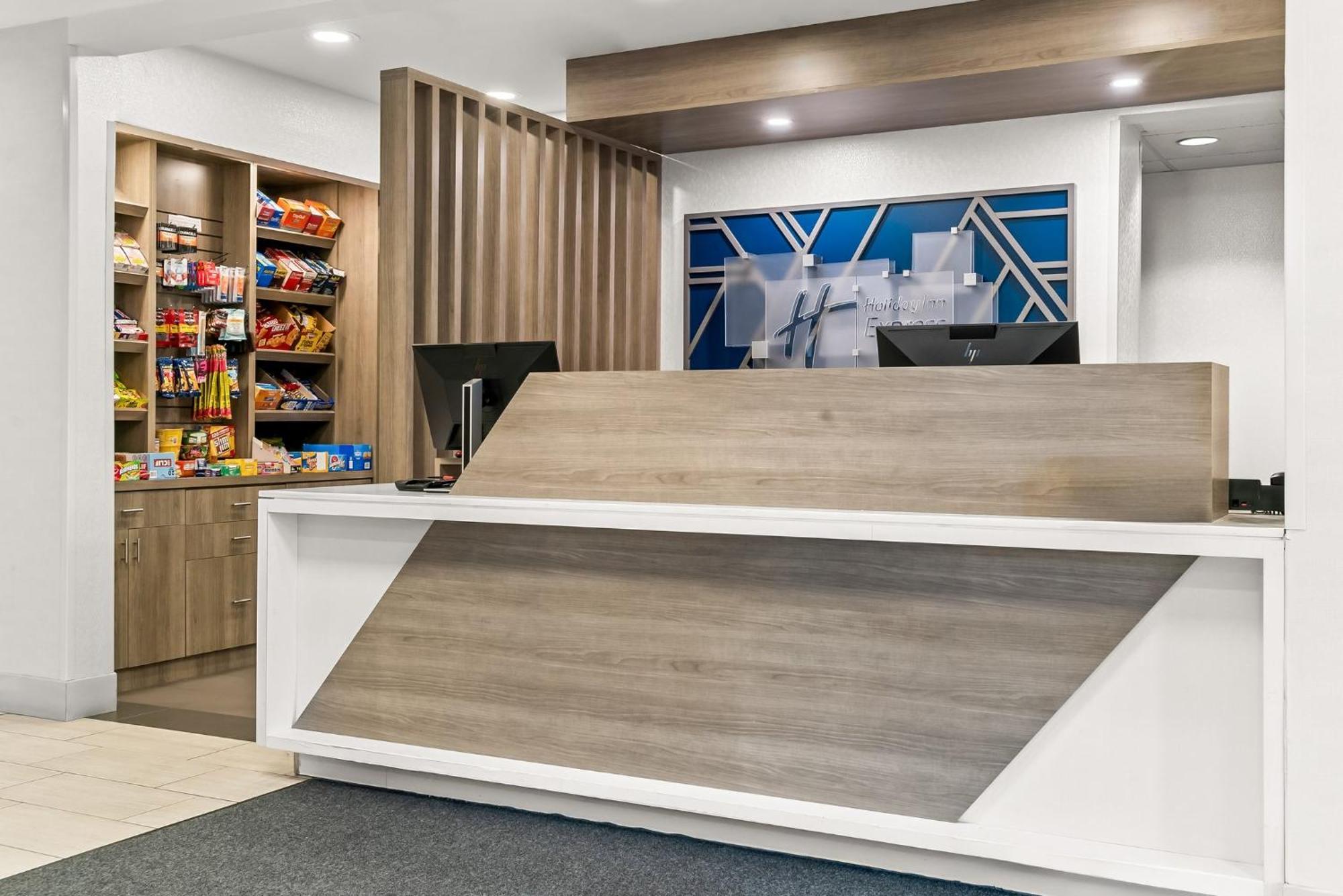 Holiday Inn Express & Suites Detroit - Novi By Ihg מראה חיצוני תמונה