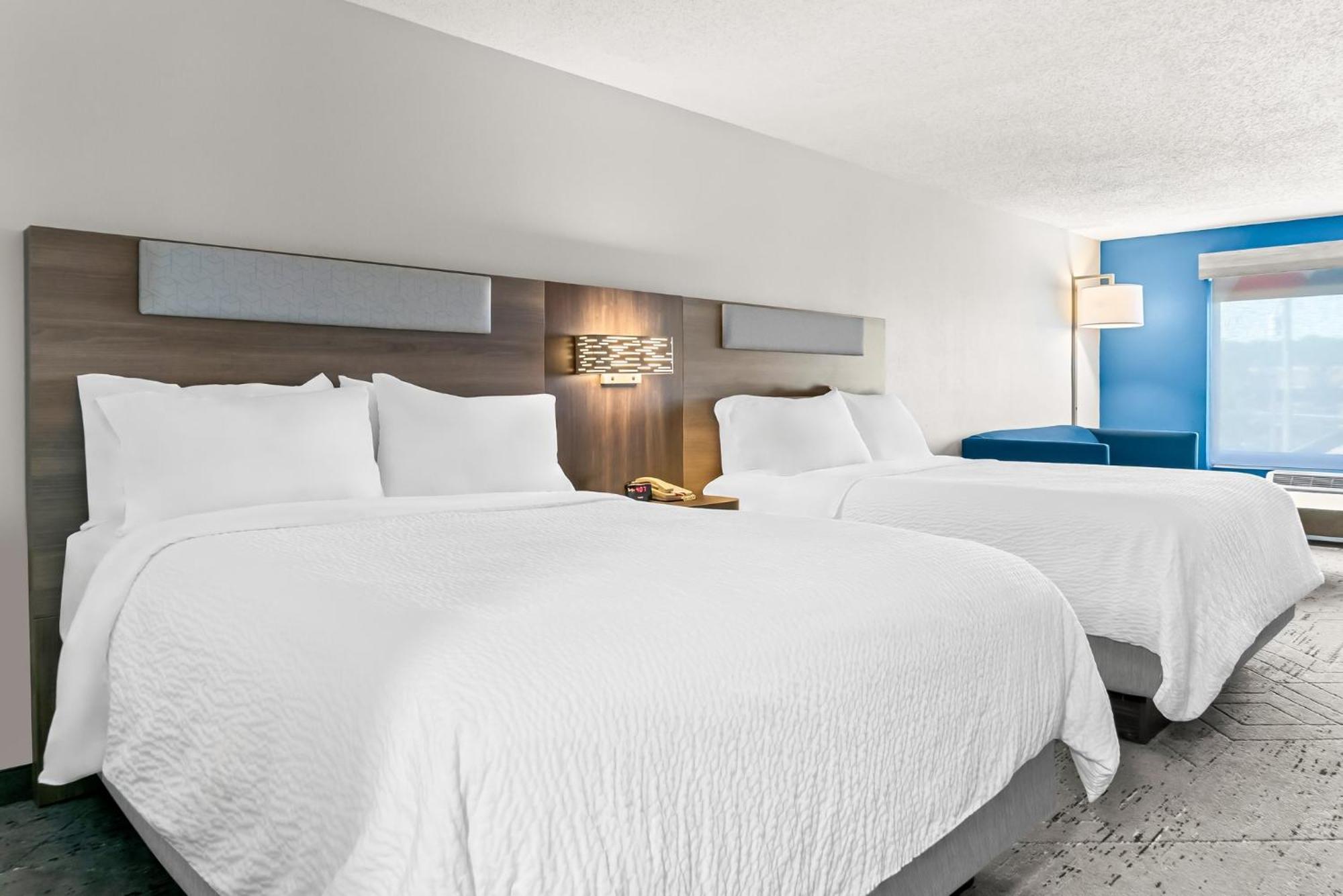 Holiday Inn Express & Suites Detroit - Novi By Ihg מראה חיצוני תמונה