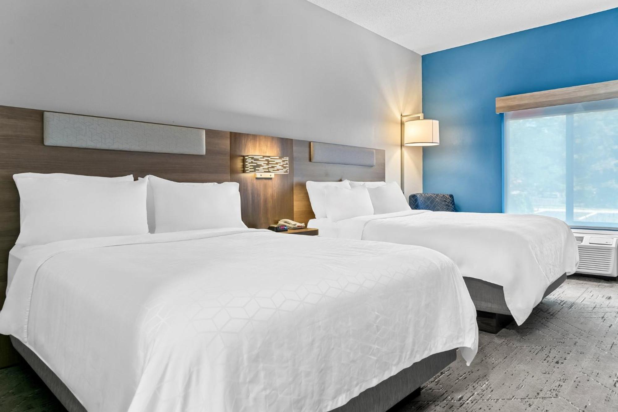 Holiday Inn Express & Suites Detroit - Novi By Ihg מראה חיצוני תמונה