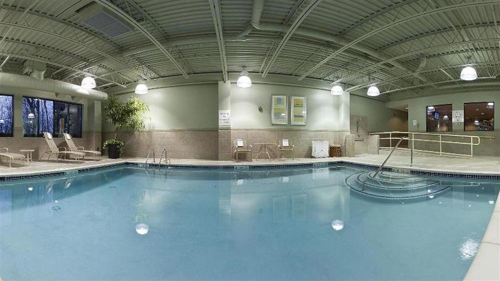 Holiday Inn Express & Suites Detroit - Novi By Ihg מראה חיצוני תמונה