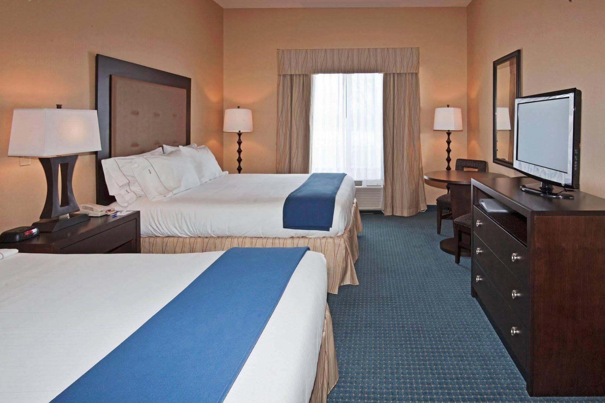 Holiday Inn Express & Suites Detroit - Novi By Ihg מראה חיצוני תמונה